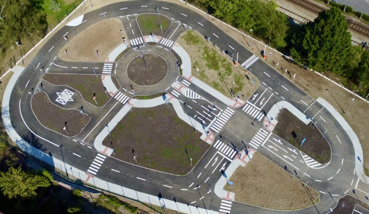 Příbram – rekonstrukce dopravního hřiště - Road and bridge construction